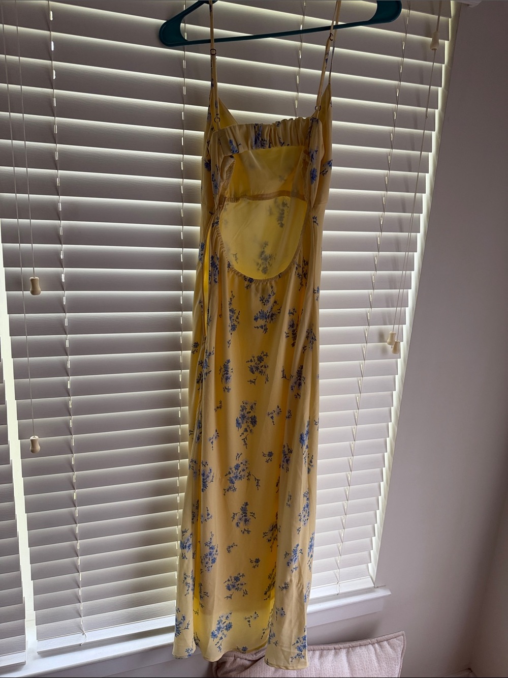 Hollister Yellow Maxi Dress with Blue Floral Print - Picture 2 of 3